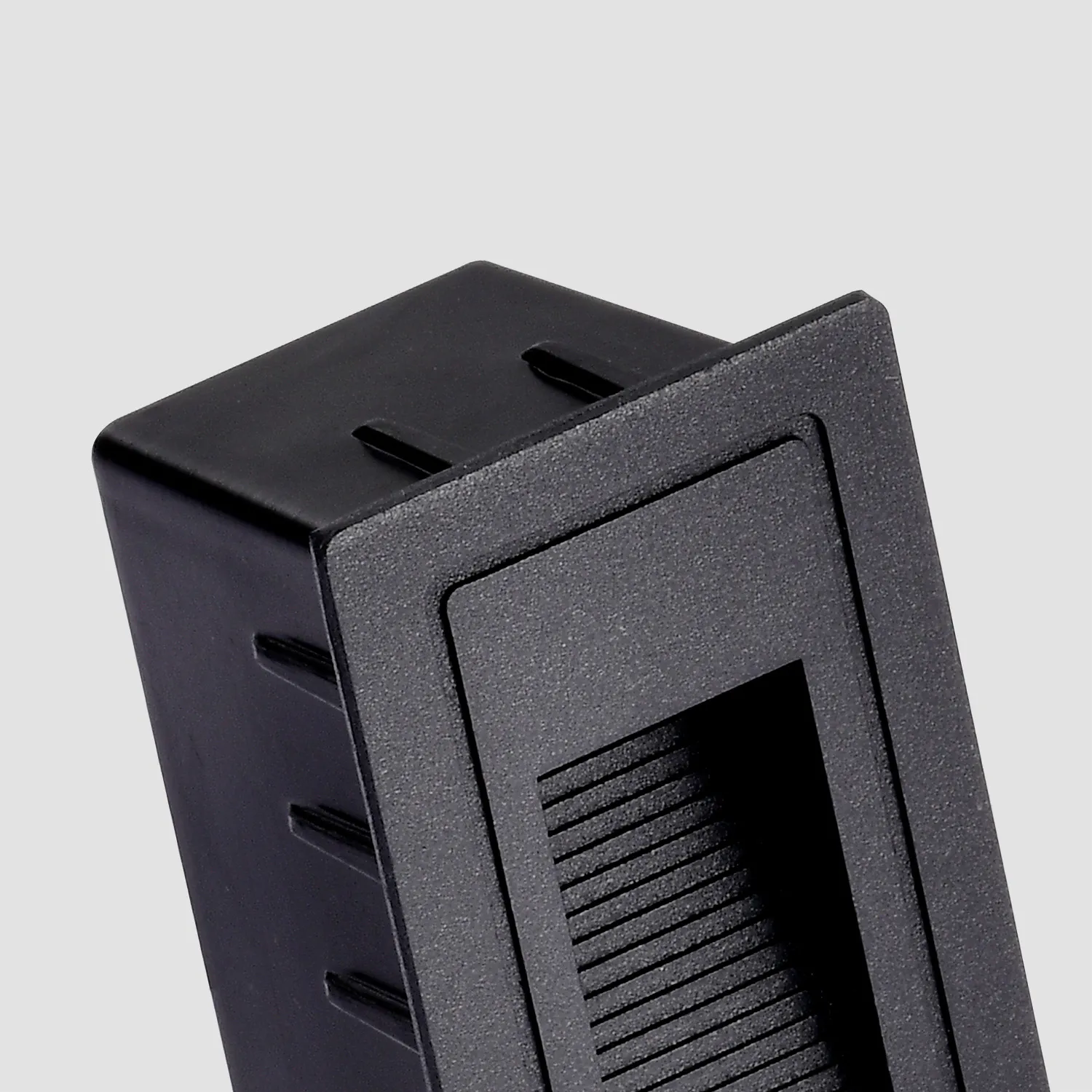 4396-1W Врезные потолочные светильники Favourite 4396-1W Voland