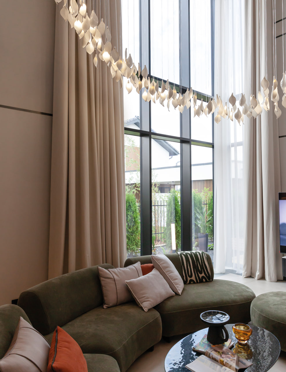 Главный партнёр по свету на выставке Open Village 2025 Главный партнёр по свету на выставке Open Village 2025