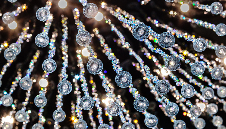 Favourite освещает знаковые пространства Москвы  Favourite освещает знаковые пространства Москвы