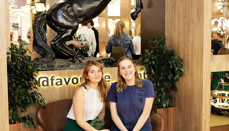 Интерлайт 2019. Фотозона Favourite. Гости