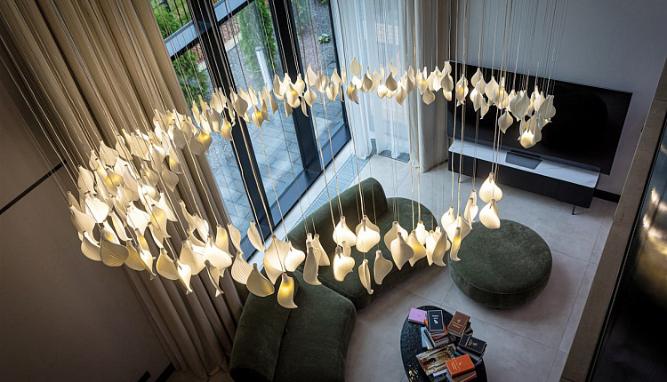 Нежность керамики: авторская люстра по индивидуальному проекту Нежность керамики: авторская люстра по индивидуальному проекту