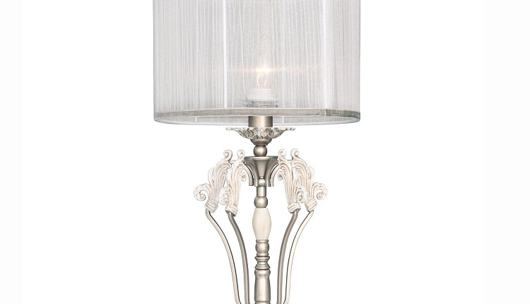 Нежный дизайн люстры из серии Prima Нежный дизайн люстры из серии Prima