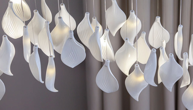 Нежность керамики: авторская люстра по индивидуальному проекту Нежность керамики: авторская люстра по индивидуальному проекту