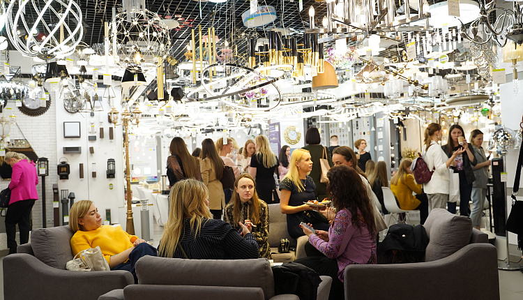 Мероприятие Погружение в освещение: Favourite&ВамСвет Мероприятие Погружение в освещение: Favourite&ВамСвет