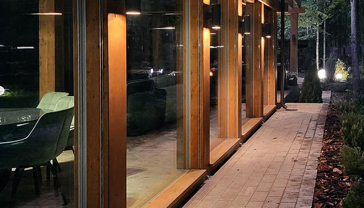 Реализация проекта уличного освещение в одном из загородных домов Подмосковья Реализация проекта уличного освещение в одном из загородных домов Подмосковья