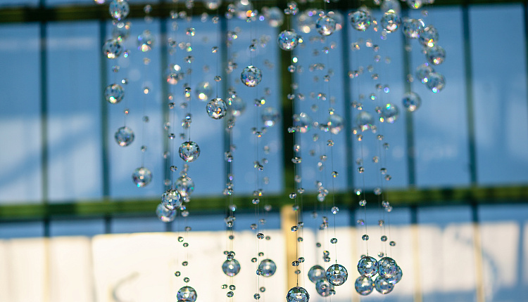  Favourite освещает знаковые пространства Москвы