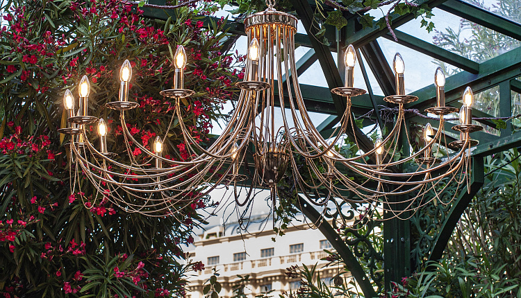 ✨Люстры Favourite на Манежной площади✨